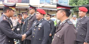 Polres Pelabuhan Tanjung Priok Gelar Upacara Penganugerahan Tanda Kehormatan Satyalancana Pengabdian