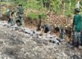 Danki Satgas TMMD ke-127 Pimpin Apel Pengarahan di Desa Parakanlima.