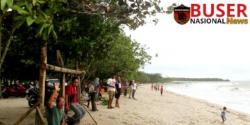 Dua Wisatawan Santri Asal Mandalawangi Terseret Arus di Pantai Daplangu 2