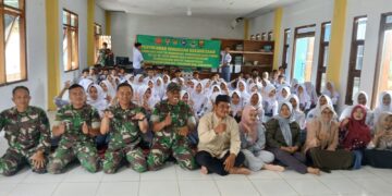 Satgas TMMD Ke-127 Hadirkan Penyuluhan Wasbang dan Bahaya Narkoba di SMK Taruna Mandiri II Parakanlima