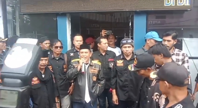 Audiensi PBNI dan BPKB Pandeglang Dibatalkan, Massa Ancam Datang Lebih Besar ke Kantor Bupati dan Dishub